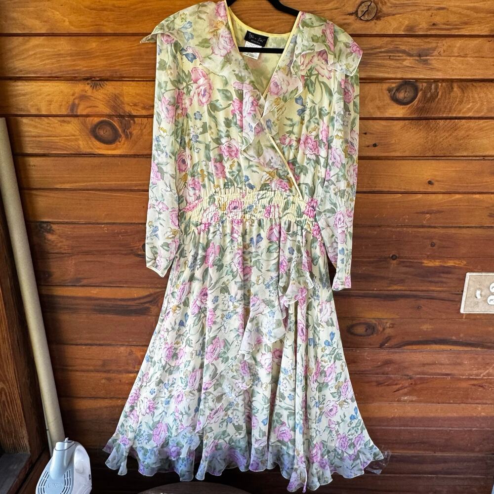 VINTAGE | DIANE FREIS Boho Cottagecore Pastel Floral Silk Chiffon  Wrap Dress